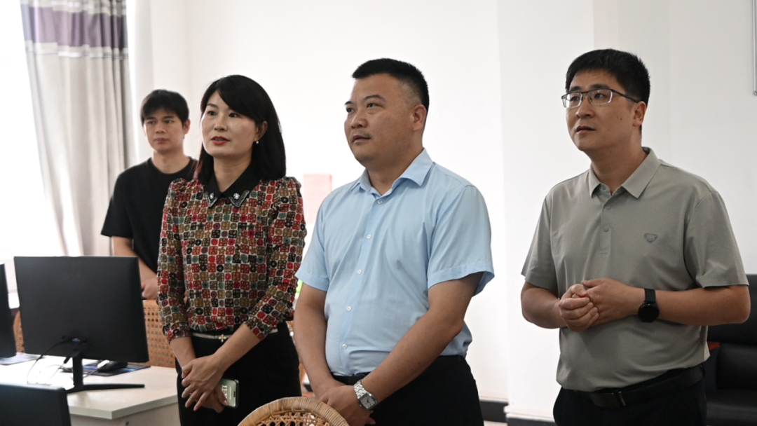 李茂进调研高考准备工作